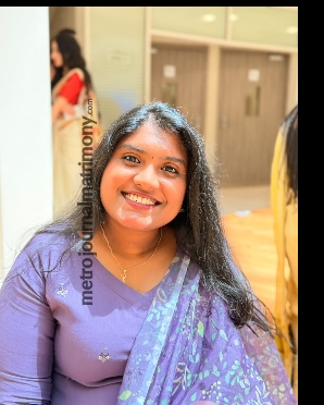 Sandhra Subash